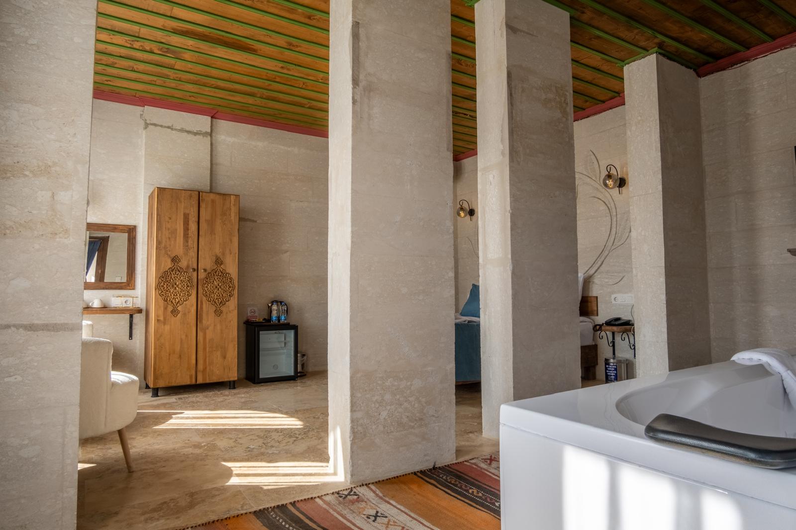 WhatsApp Image 2026-03-04 at 21.31.00 (2)