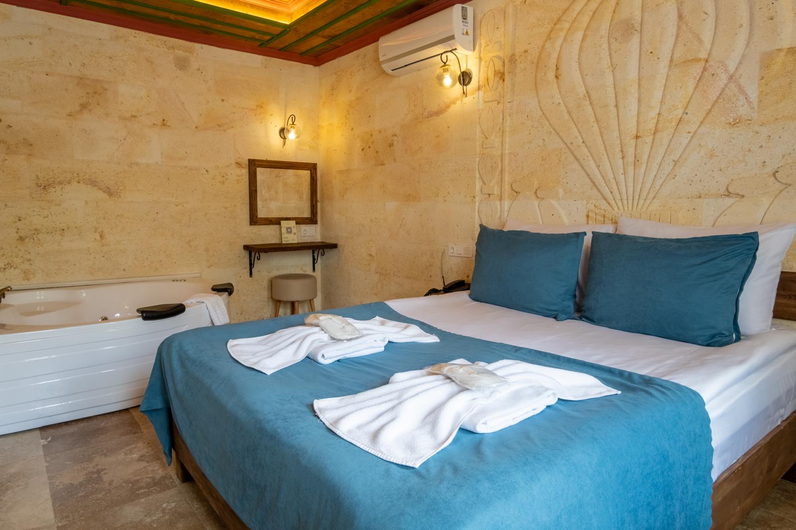 WhatsApp Image 2026-03-04 at 21.31.35 (1)