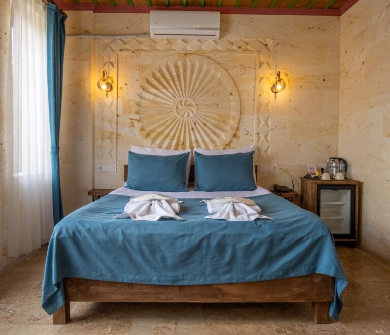 WhatsApp Image 2026-03-04 at 21.32.54