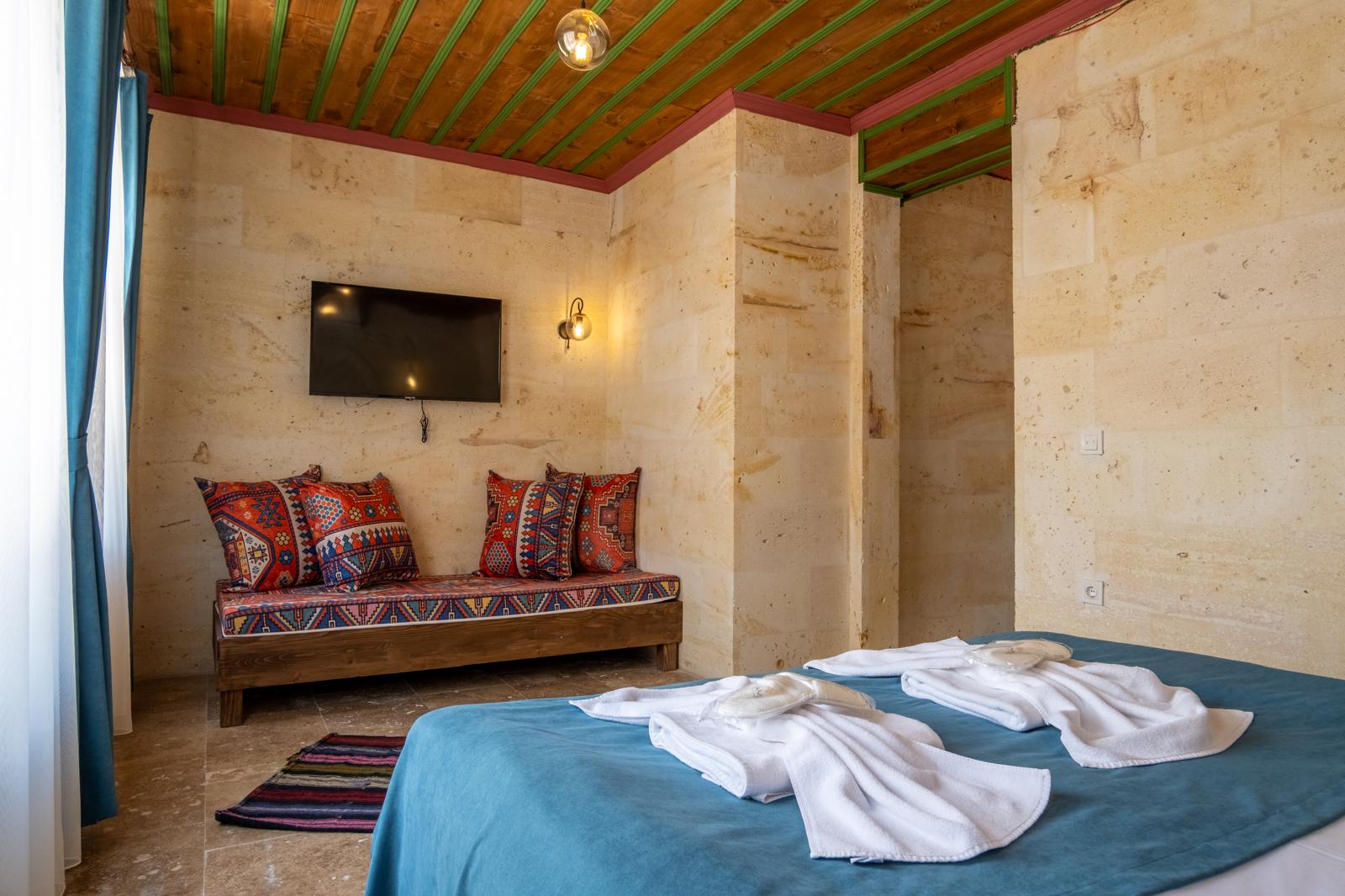 WhatsApp Image 2026-03-04 at 21.32.54 (8)