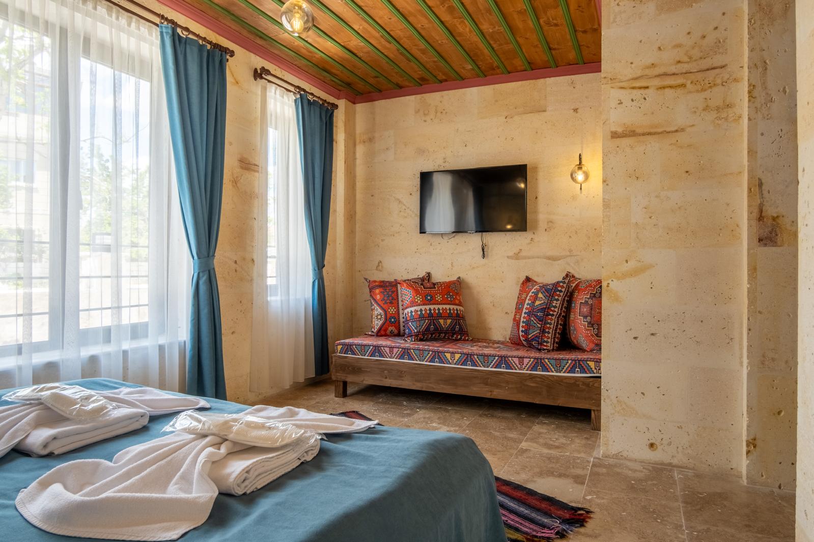 WhatsApp Image 2026-03-04 at 21.32.54 (9)